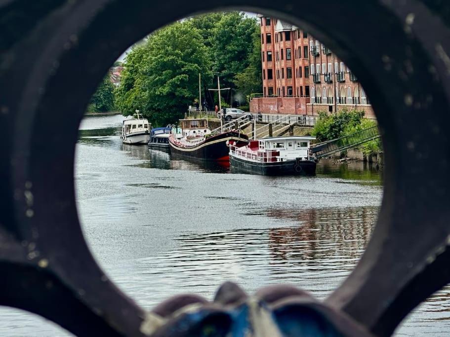 Unique Houseboat Experience I Central City Break Йорк Екстер'єр фото