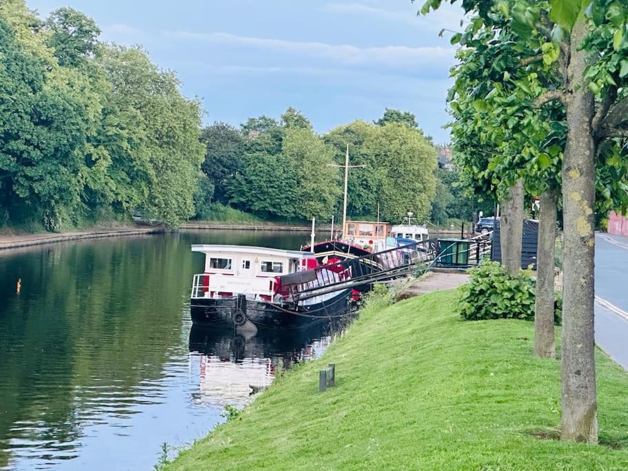 Unique Houseboat Experience I Central City Break Йорк Екстер'єр фото