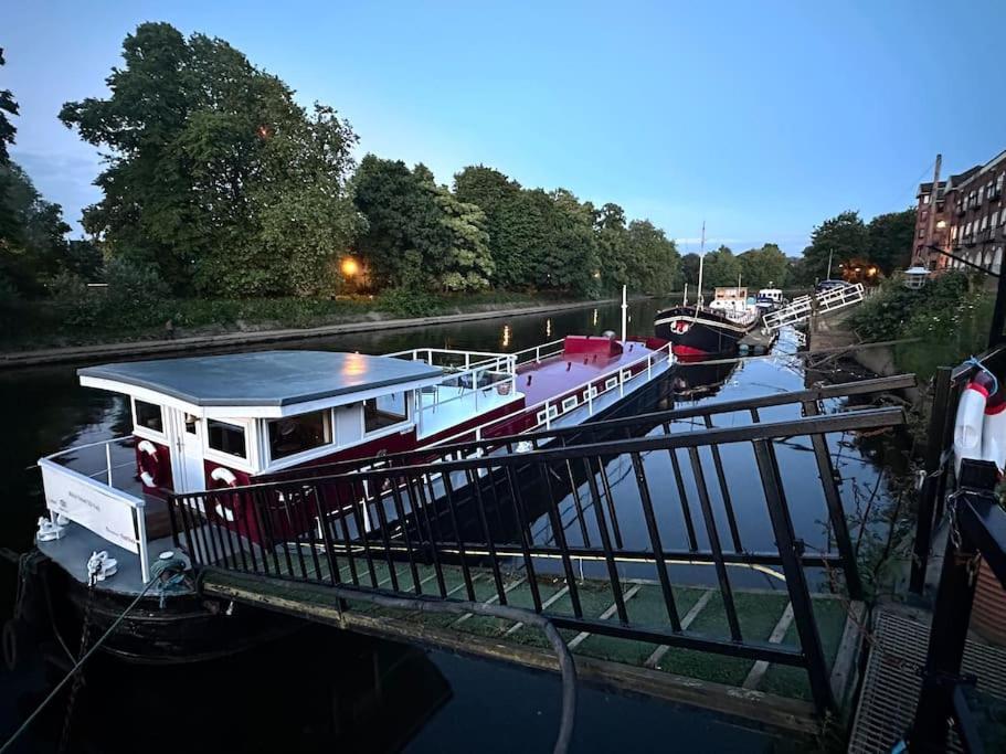 Unique Houseboat Experience I Central City Break Йорк Екстер'єр фото